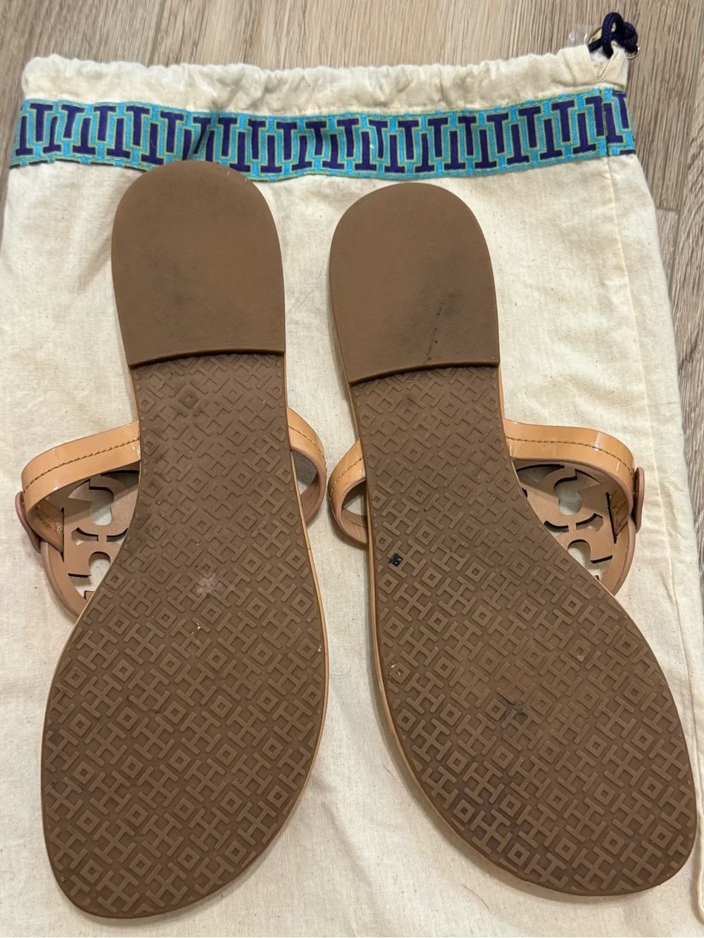 Tory Burch Miller Tan Patent Leather Sandals with Multicolor Logo Medallions